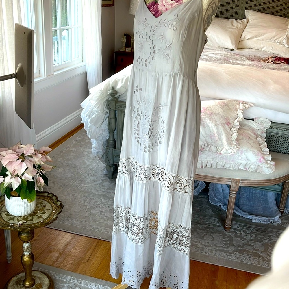100% Silk Love and Liberty Johnny Was Long Dress Grey size L Lace Floral